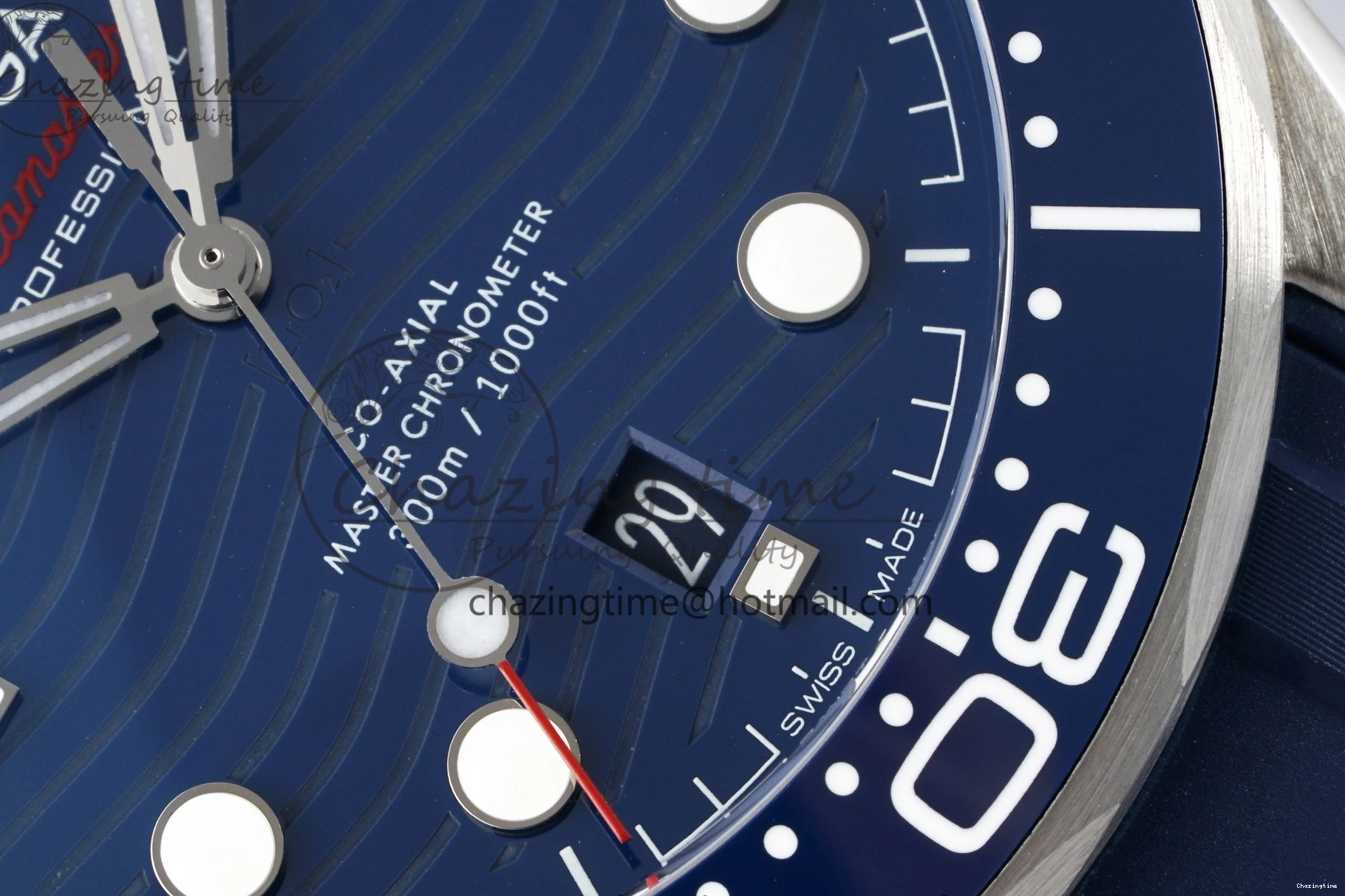 0328 Fashionable Seamaster Diver 300M ZF 1:1 Best Edition Blue Ceramic Blue Dial on Blue Rubber Strap A 7822